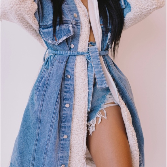 Sherpa and denim jacket - Picture 2 of 5